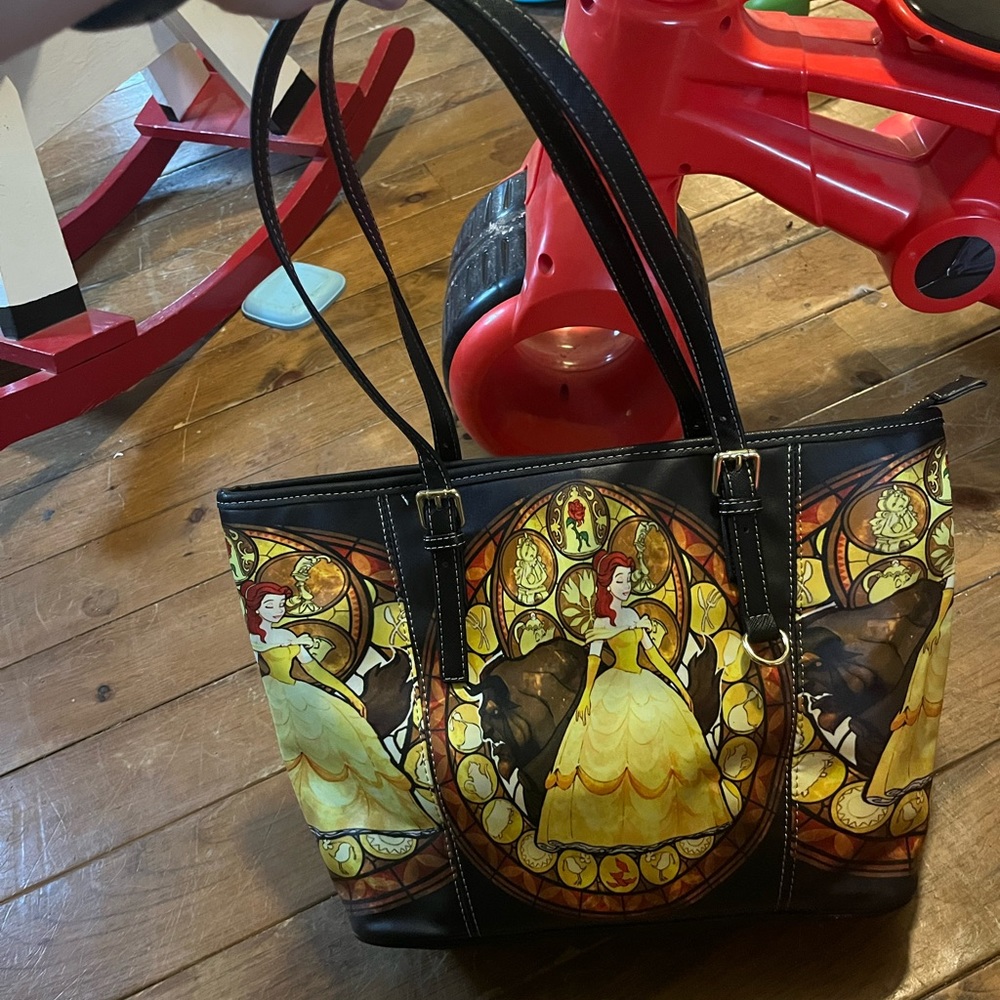 Beautiful NWOT Beauty & The Beast faux Leather purse